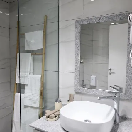 Hotel Hira - At Center Tirana